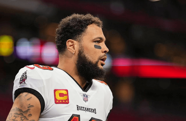 Mike Evans Net Worth